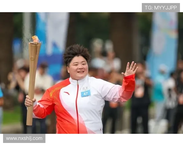 全运会聚焦女子100米栏颁奖时刻精彩展现巾帼速度力量与荣耀风采